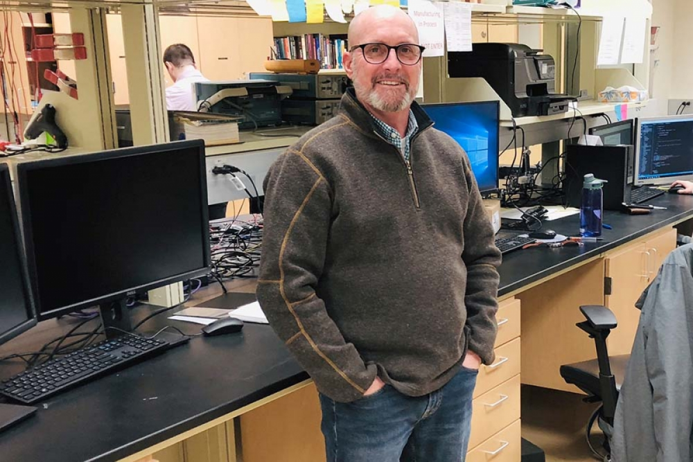 Accelerating Development: Medical device firms turn to GVSU institute for R&D help